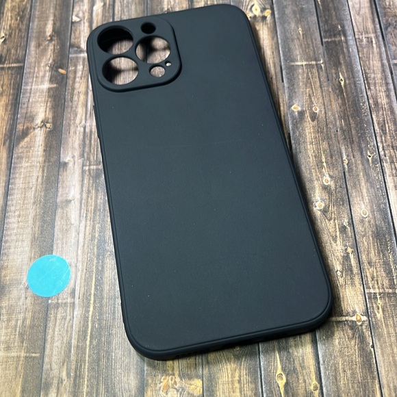 5for$10 Soft Matte Black iPhone 13 Pro Max Silicone Phone Case Phone Accessories - Picture 5 of 5